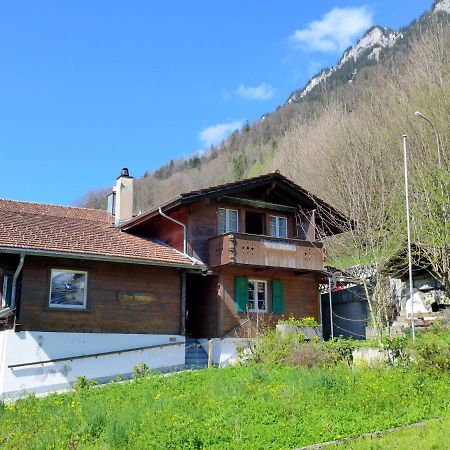 Apartment Chalet Vamika By Interhome Niederried bei Interlaken Eksteriør billede